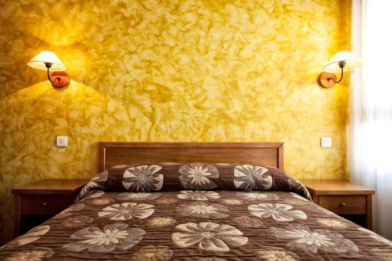 Hotel Covadonga Onís 外观 照片