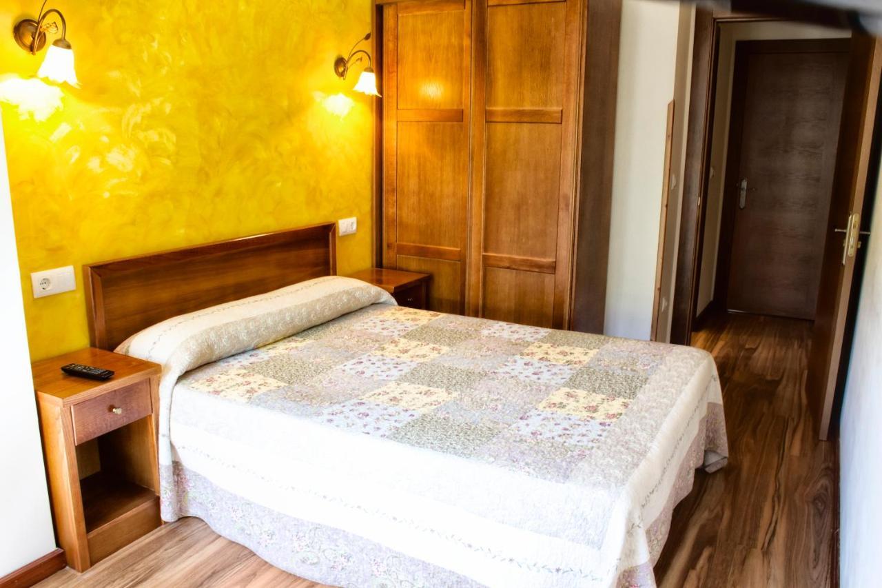 Hotel Covadonga Onís 外观 照片